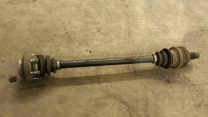 BMW BMW 1 Series E87 E81 Right Rear Drive Shaft 7523964 Drive Shaft Rear Right