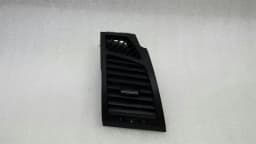 BMW BMW 1 Series E87 RHD Right Air Vent 7059188 Right Hand Drive — thumbnail 1