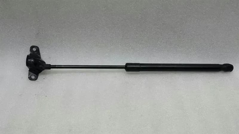 BMW BMW 1 series E87 boat lid strut 7060622 gas pressure spring gas pressure damper tailgate