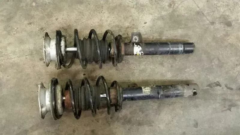 BMW BMW 1 series E87 E81 front shock absorber pair 31316771554 front shock absorber