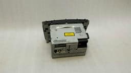 MERCEDES-BENZ Mercedes CLK W209 CD player A2098700589 audio system controller unit 06-09 mop — thumbnail 3