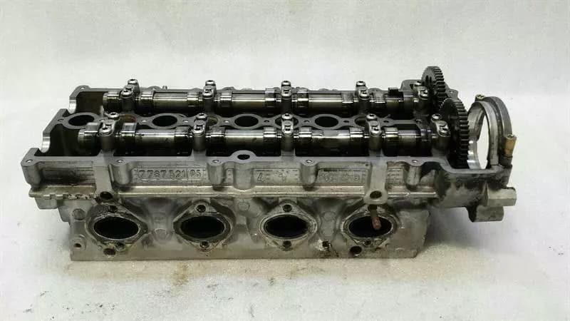BMW BMW 1 SERIES E87 CYLINDER HEAD 7806058 CYLINDER HEAD 2.0D 120d