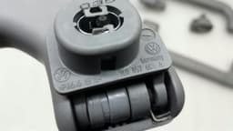 VW VW Touareg 7L roof handles 7L0857608A 7L0857644A retaining handle — thumbnail 3