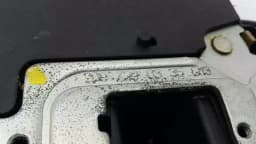 MERCEDES-BENZ Mercedes CLK W209 RHD left door lock A2097200335 right handlebar — thumbnail 4