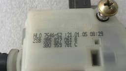 VW Volkswagen Touareg 7L boat actuator 3B0959781C servomotor central locking — thumbnail 6