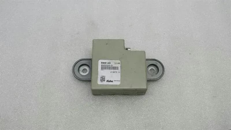 BMW 7 series E65 aerial / antenna 6935024 antenna