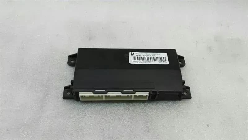 Jaguar S-type drivers side door module 4R83-13C791-BB door control unit driver's door