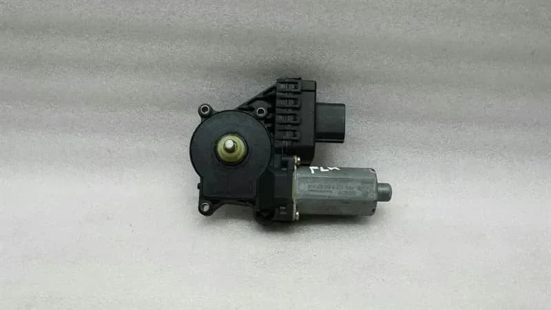 JAGUAR Jaguar S-type door window motor XR848098 window regulator motor front left