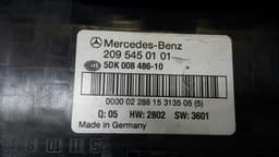 MERCEDES-BENZ 2007 Mercedes W209 CLK fuse box A2095450101 fuse box — thumbnail 3