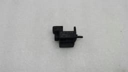 MERCEDES-BENZ Mercedes C Class W203 Vacuum Valve A0025401897 Diverter Valve — thumbnail 1