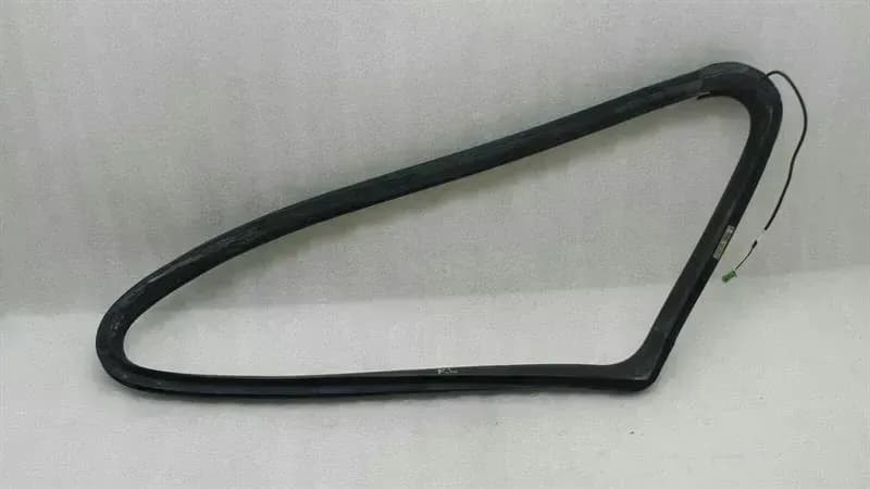 MERCEDES-BENZ Mercedes R Class W251 rear left window seal A2516702339 side window left
