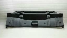 BMW BMW 6 Series E63 Trunk Finisher 51477009192 Tailgate Trim — thumbnail 1