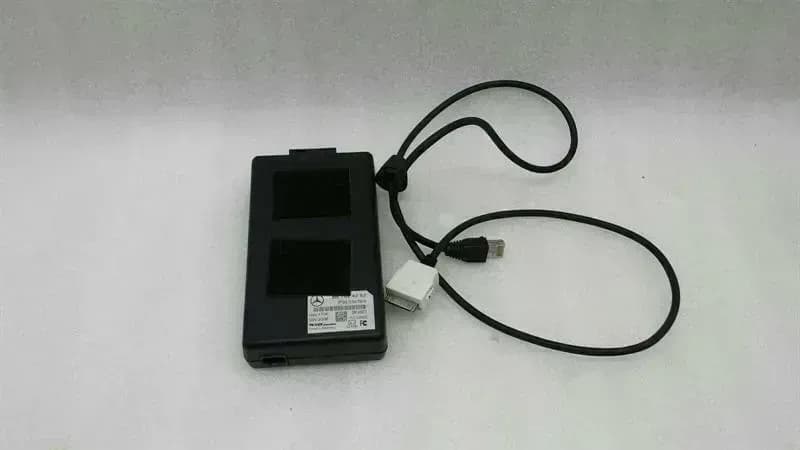 Mercedes CLS W219 IPOD interface module B67824252 control unit