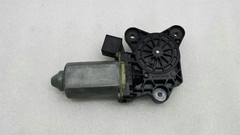 MERCEDES-BENZ Mercedes S-class W220 FLH door window engine A2208205342 power window motor