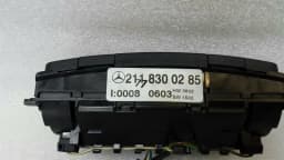 MERCEDES-BENZ Mercedes E Class W211 Rear Car Climate Control A2118300285 Air Conditioning Panel A/C — thumbnail 4