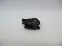 MERCEDES-BENZ Mercedes E Class W211 Vent Flap Engine A2038201642 Servo Motor — thumbnail 4