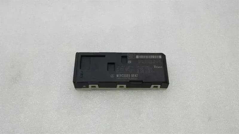 MERCEDES-BENZ Mercedes C Class W204 Boat Lid Module A2048708926 Tailgate Control Unit