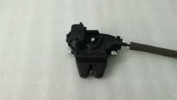 MERCEDES-BENZ Mercedes C-Class W204 Boot Lock A2047500185 Tailgate Lock — thumbnail 2