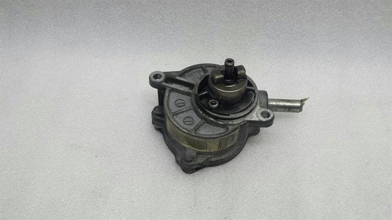 MERCEDES-BENZ MERCEDES C Class W204 OM646 Vakuumpumpe A6462300365 Vacuum Pump