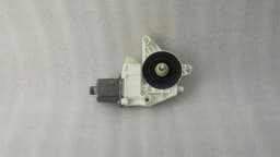 MERCEDES-BENZ Mercedes W204 window regulator motor front left A2048200142 door window motor FLH — thumbnail 5