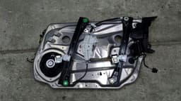 MERCEDES-BENZ MERCEDES C Class W204 Fensterheber Vorne Links A2127201579 Window Regulator — thumbnail 3