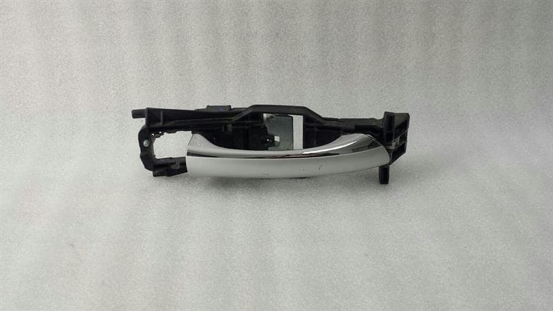 MERCEDES-BENZ Mercedes W211 door handle exterior front right A2037600834 door handle exterior
