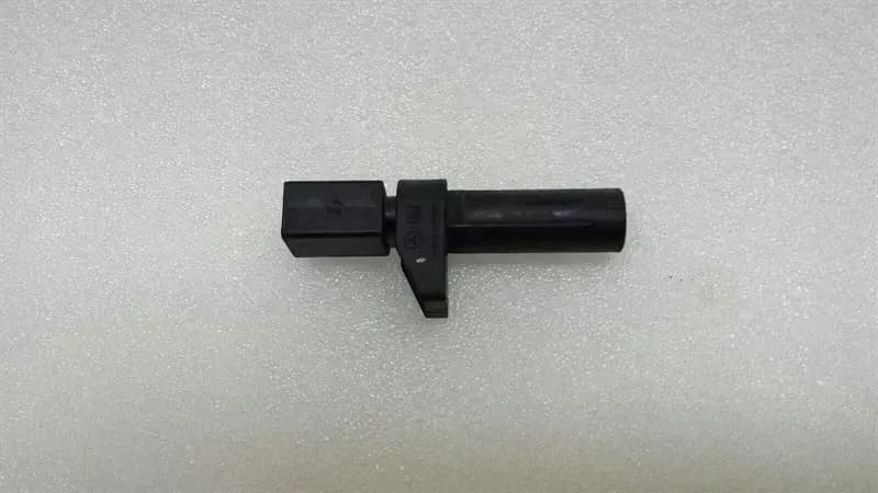 MERCEDES C CLASS W204 CRANKSHAFT POSITION SENSOR A0031532828 Crankshaft Sensor