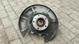BMW BMW 7 series Unknown Right Rear Hub 33326775080 Wheel Bearing Housing Rear Right — thumbnail 1