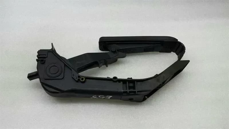 MERCEDES-BENZ Mercedes E Class W211 W219 Accelerator Pedal A2113000504 Accelerator Pedal