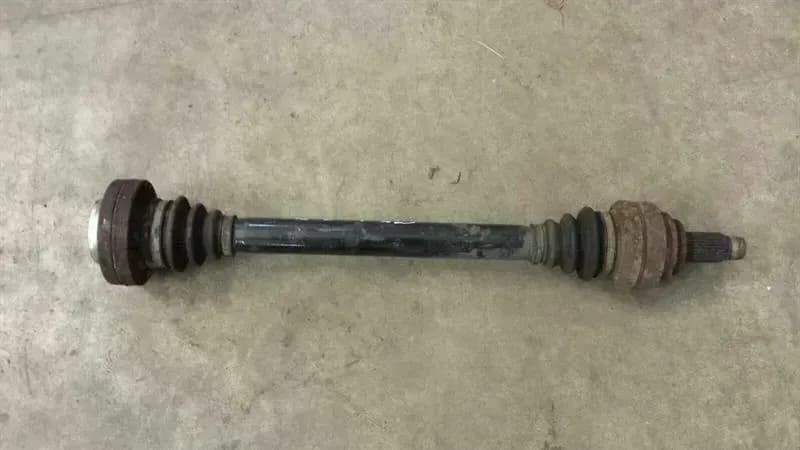 BMW BMW 5 Series E61 Left Rear Drive Shaft 33207572429 Drive Shaft Rear Left