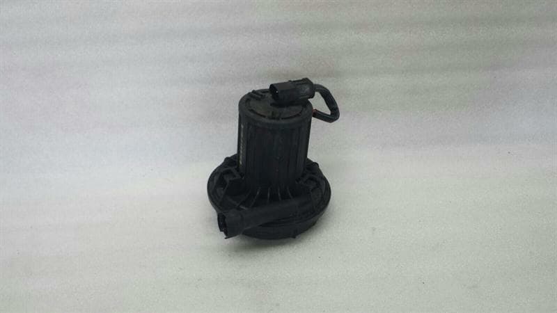 BMW BMW 7 series E65 secondary air pump 72812901 secondary air pump