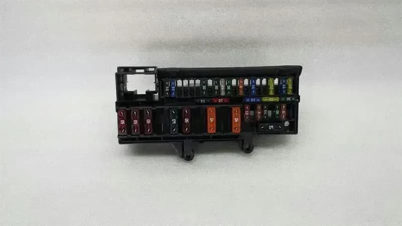 BMW BMW 7 series E65 E66 fuse box 69005820 fuse box central electrics