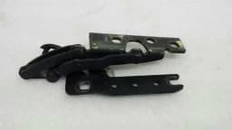 BMW BMW 7 Series E65 Bonnet Hinge RHS 8240334 Hood Hinge Right — thumbnail 1