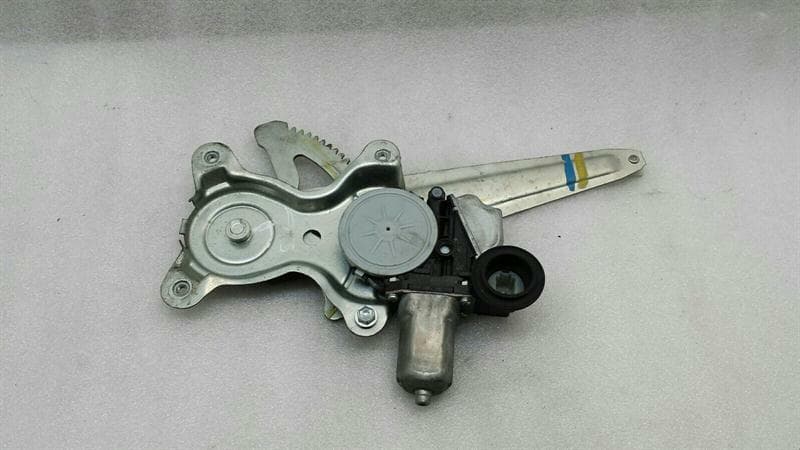 LEXUS Lexus IS II 2 RLH door window motor 85710-53060 window regulator motor rear left