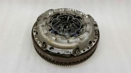 AUDI Audi A6 4F Flywheel + Clutch Basket 079141117D Clutch Set Flywheel — thumbnail 1