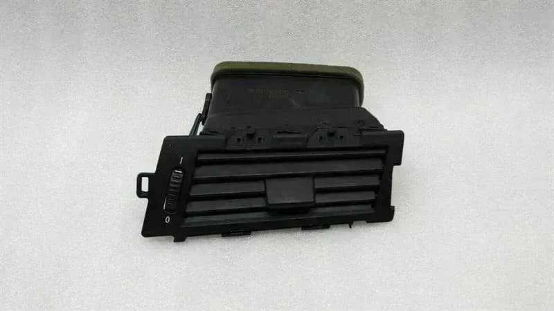 BMW BMW 5 Series E60 Right Air Vent 6910732 Air Vent Vent Grille Right