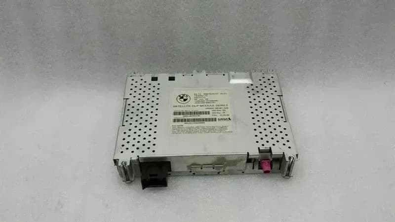 BMW BMW 5 Series E60 Sirius Sattelite Module 6987545 Radio Control Unit
