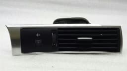 AUDI Audi A6 4F RHD Right Air Vent 4F2820902D Right Hand Drive — thumbnail 6