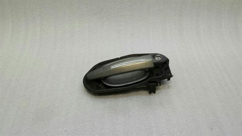 BMW BMW 6 Series E63 E64 RHD Right Door Handle 7127804 Right Handlebar