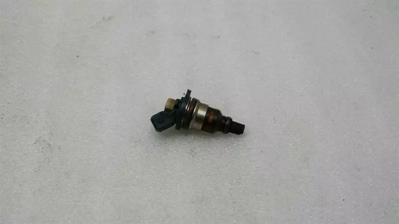JAGUAR XJ X300 Injector LHE1520AA Injection Nozzle 4.0
