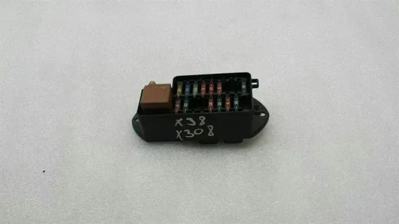 JAGUAR Jaguar XJ X308 Fuse Box LNE2800AA Fuse Box