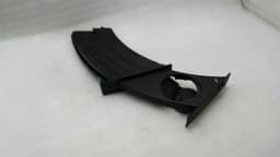 BMW BMW 5 Series E60 RHD right cup holder 8040506 right hand drive — thumbnail 2