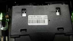 JAGUAR JAGUAR XJ X350 REAR SEAT HEAT SWITCH C2C6423 seat switch rear heating — thumbnail 4