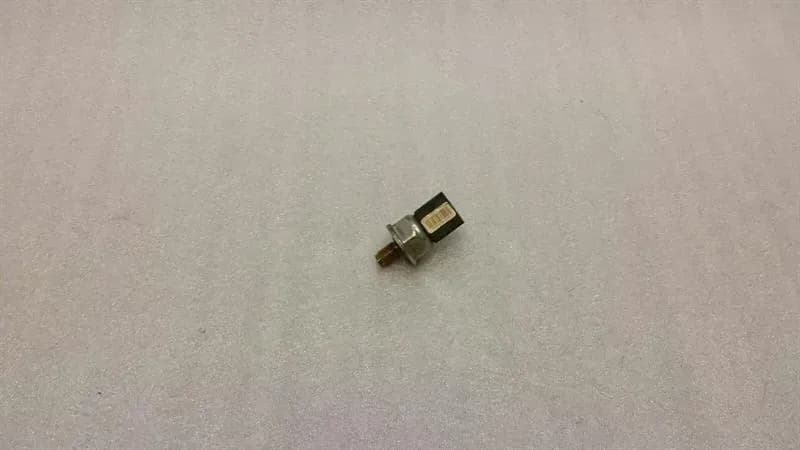 JAGUAR Jaguar XJ X350 fuel pressure sensor 55pp04-01 high pressure accumulator