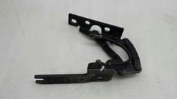 BMW BMW 7 Series E65 Facelift Bonnet Hinge RHS 8240334 Hood Hinge Right — thumbnail 2