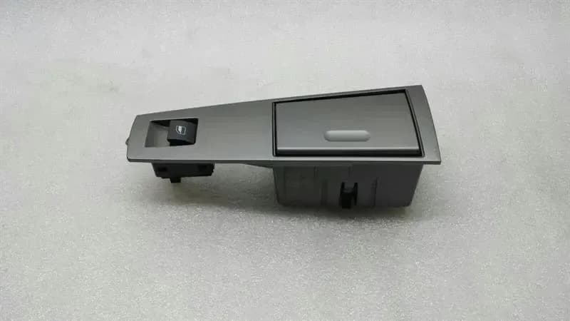 BMW BMW 7 series E65 rear right ashtray 7024490 power window ashtray