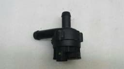 JAGUAR Jaguar XJ6 X350 additional cooling pump R83-18D474-AB coolant pump pump — thumbnail 4