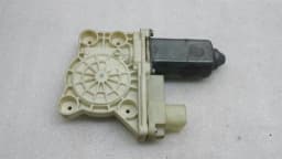 BMW BMW 7 series E65 facelift RRH door window engine 67628382 power window motor — thumbnail 3