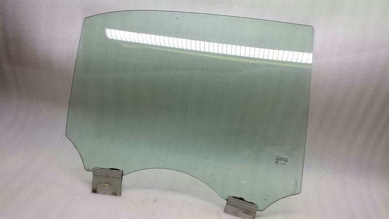 JAGUAR JAGUAR XJ6 X350 Right Rear Door Glass C2C21829 Door Window Rear Right