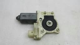 BMW BMW 7 series E65 facelift RRH door window engine 67628382 power window motor — thumbnail 1